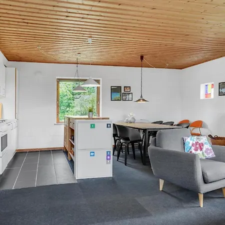 Pet Friendly In Juelsminde With Wifi